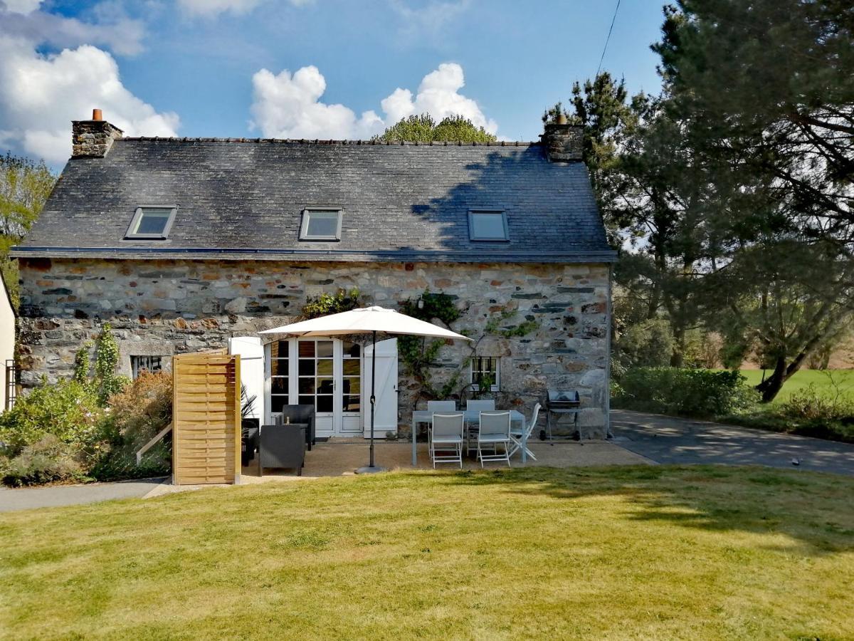 Gite De Pennenez Plomodiern Luaran gambar